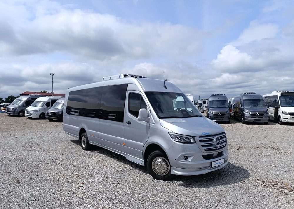 Mercedes-Benz Sprinter 519 - Minibusz, Kisbusz: 1 kép. Mercedes-Benz Sprinter 519 - Minibusz, Kisbusz: 1 kép.