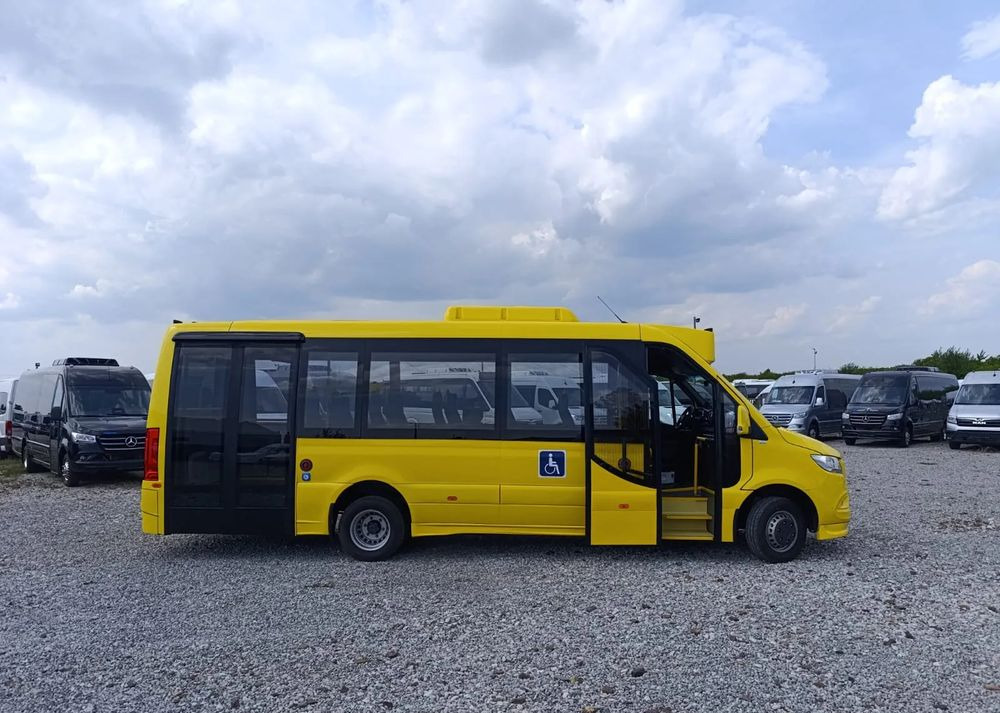 Mercedes-Benz Sprinter 519 - Minibusz, Kisbusz: 4 kép. Mercedes-Benz Sprinter 519 - Minibusz, Kisbusz: 4 kép.