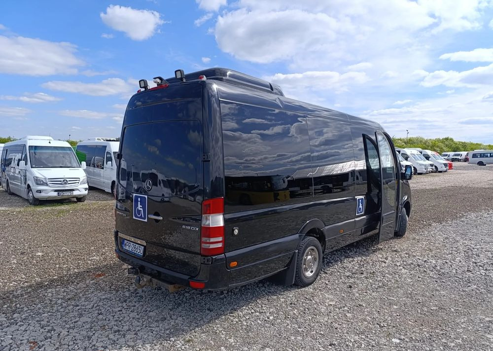 Mercedes-Benz Sprinter 519 - Minibusz, Kisbusz: 5 kép. Mercedes-Benz Sprinter 519 - Minibusz, Kisbusz: 5 kép.