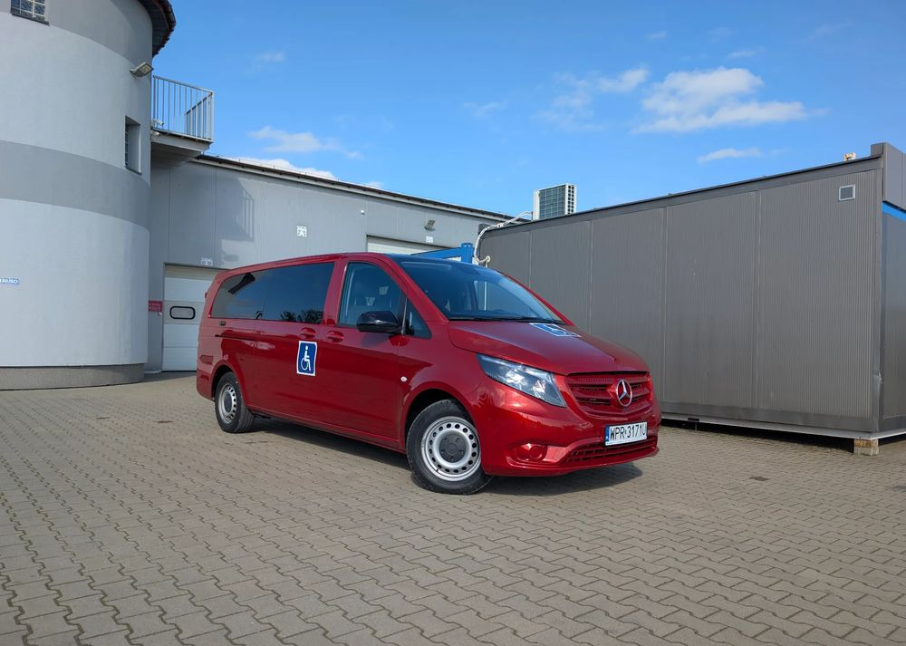 Mercedes-Benz Vito 116 - Minibusz, Kisbusz: 1 kép. Mercedes-Benz Vito 116 - Minibusz, Kisbusz: 1 kép.