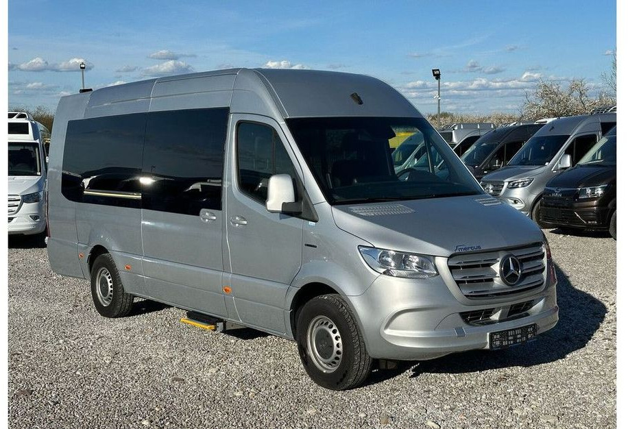 Mercedes-Benz eSprinter - Minibusz, Elektromos busz: 2 kép. Mercedes-Benz eSprinter - Minibusz, Elektromos busz: 2 kép.