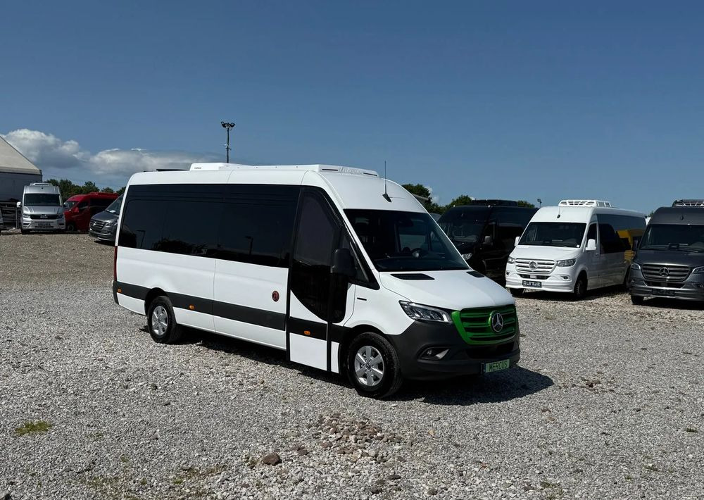Mercedes-Benz eSprinter - Minibusz, Elektromos busz: 2 kép. Mercedes-Benz eSprinter - Minibusz, Elektromos busz: 2 kép.
