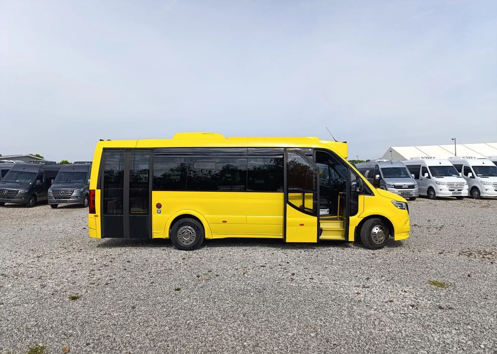Mercedes-Benz eSprinter - Minibusz, Elektromos busz: 3 kép. Mercedes-Benz eSprinter - Minibusz, Elektromos busz: 3 kép.