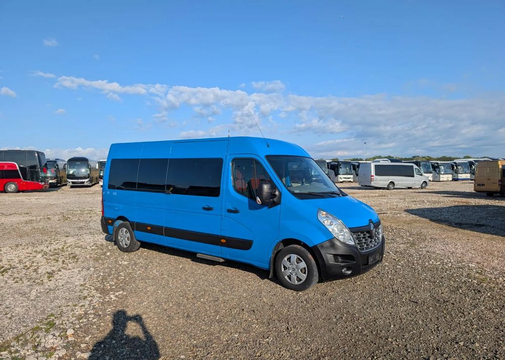 Renault Master - Minibusz, Kisbusz: 2 kép. Renault Master - Minibusz, Kisbusz: 2 kép.
