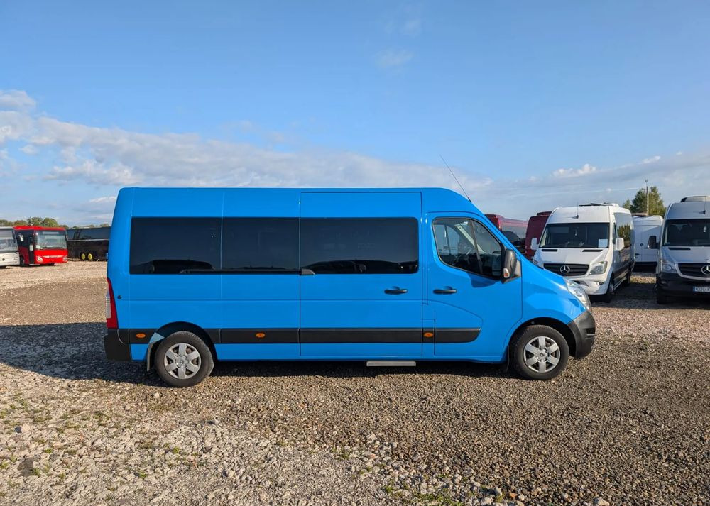 Renault Master - Minibusz, Kisbusz: 3 kép. Renault Master - Minibusz, Kisbusz: 3 kép.