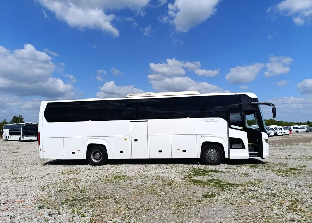 Scania HIGER - Távolsági busz: 3 kép. Scania HIGER - Távolsági busz: 3 kép.