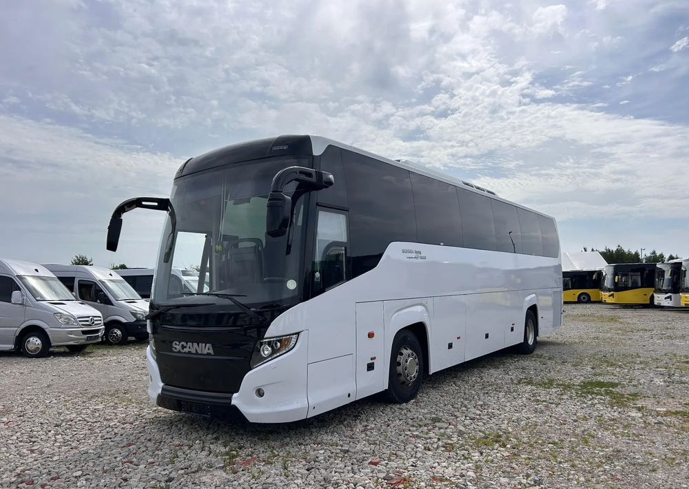Távolsági busz Scania HIGER: 8 kép. Távolsági busz Scania HIGER: 8 kép.
