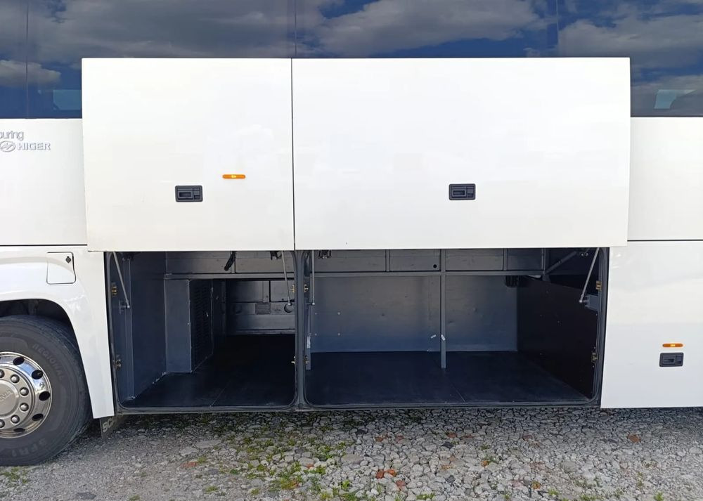 Távolsági busz Scania HIGER: 9 kép. Távolsági busz Scania HIGER: 9 kép.