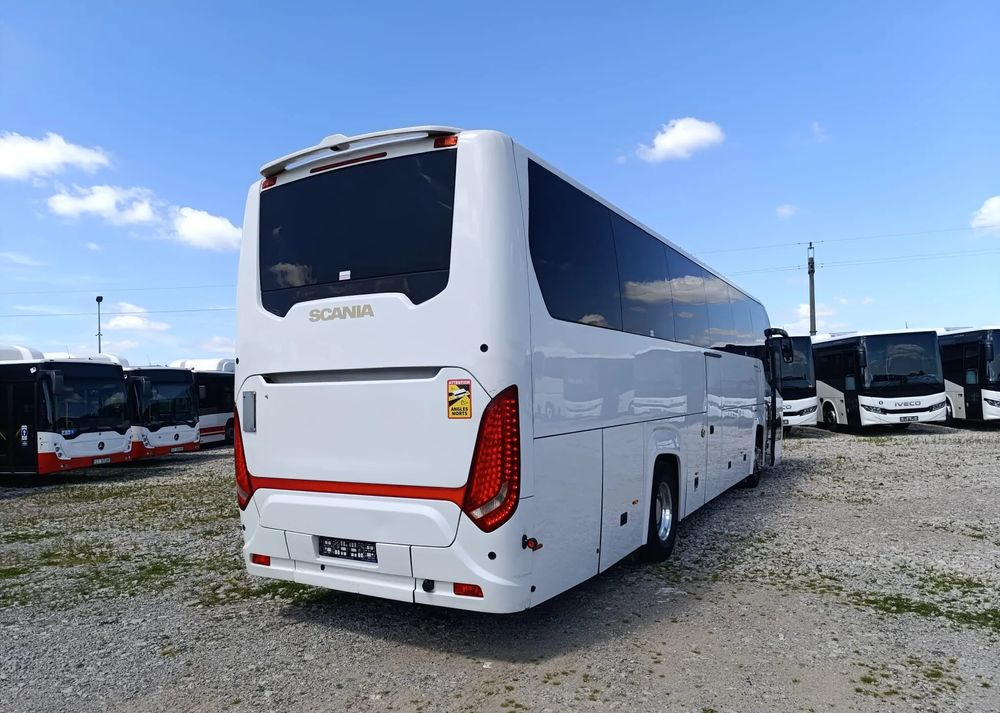 Scania HIGER - Távolsági busz: 5 kép. Scania HIGER - Távolsági busz: 5 kép.
