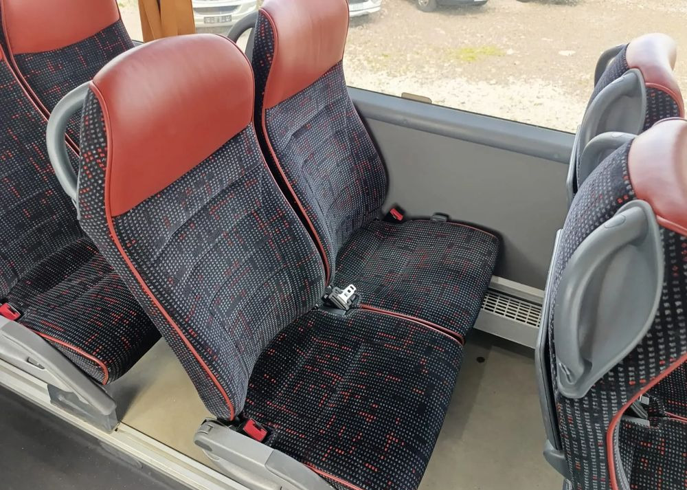 Távolsági busz Scania HIGER: 20 kép. Távolsági busz Scania HIGER: 20 kép.