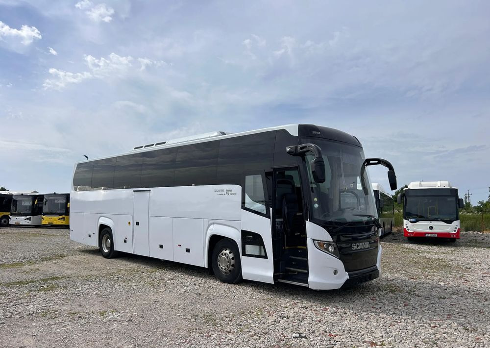 Scania HIGER - Távolsági busz: 1 kép. Scania HIGER - Távolsági busz: 1 kép.