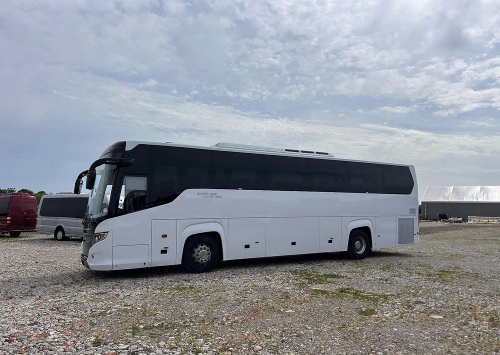 Távolsági busz Scania HIGER: 7 kép. Távolsági busz Scania HIGER: 7 kép.