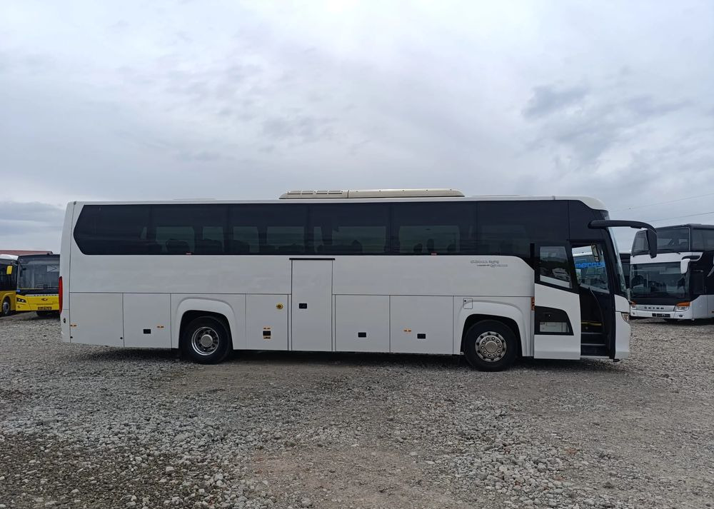 Scania Higer - Távolsági busz: 3 kép. Scania Higer - Távolsági busz: 3 kép.