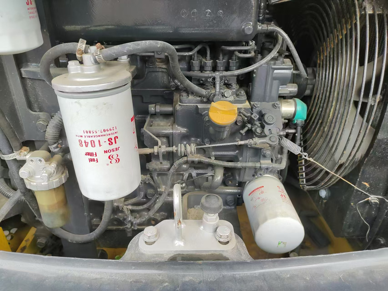 KOMATSU PC56-7 PC56 - Minikotró: 4 kép. KOMATSU PC56-7 PC56 - Minikotró: 4 kép.