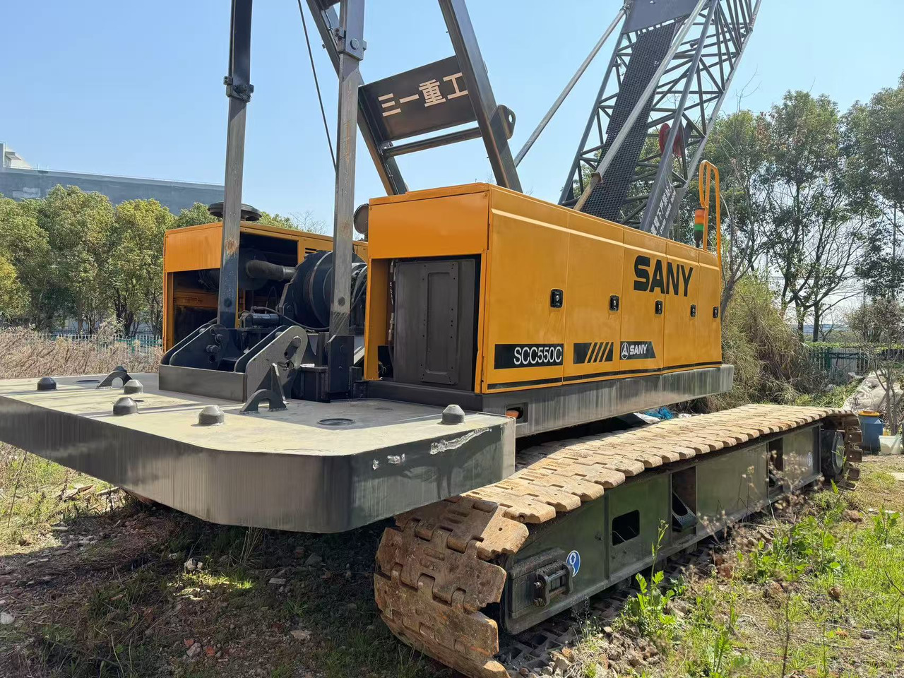 SANY scc550c - Lánctalpas daru: 3 kép. SANY scc550c - Lánctalpas daru: 3 kép.