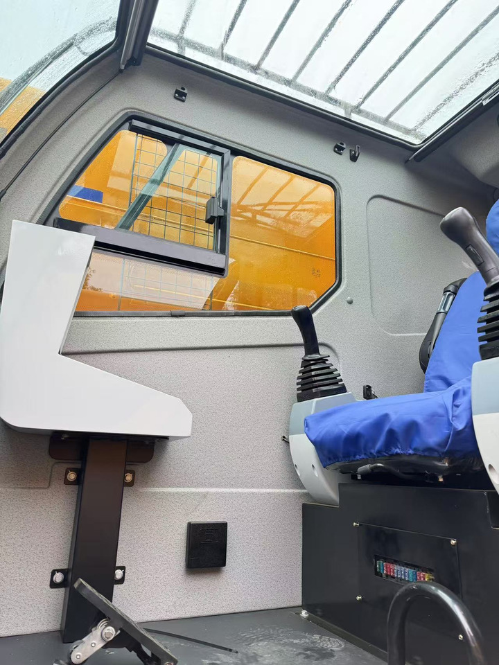 Autódaru XCMG QY50KC QY50 CHINA TRUCK CRANE 50TONS: 7 kép.