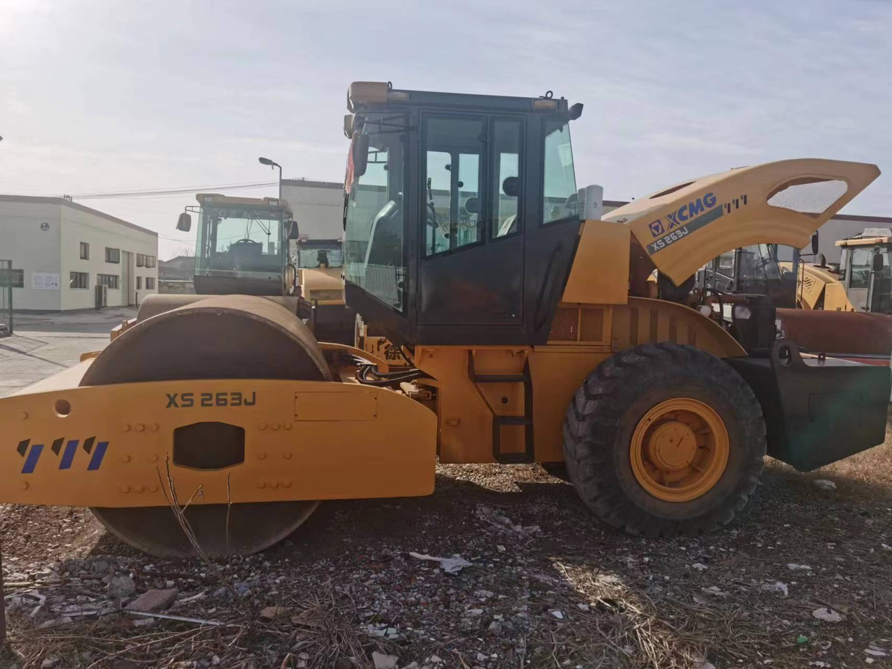 XCMG XS-263J - Talajtömörítő: 5 kép. XCMG XS-263J - Talajtömörítő: 5 kép.