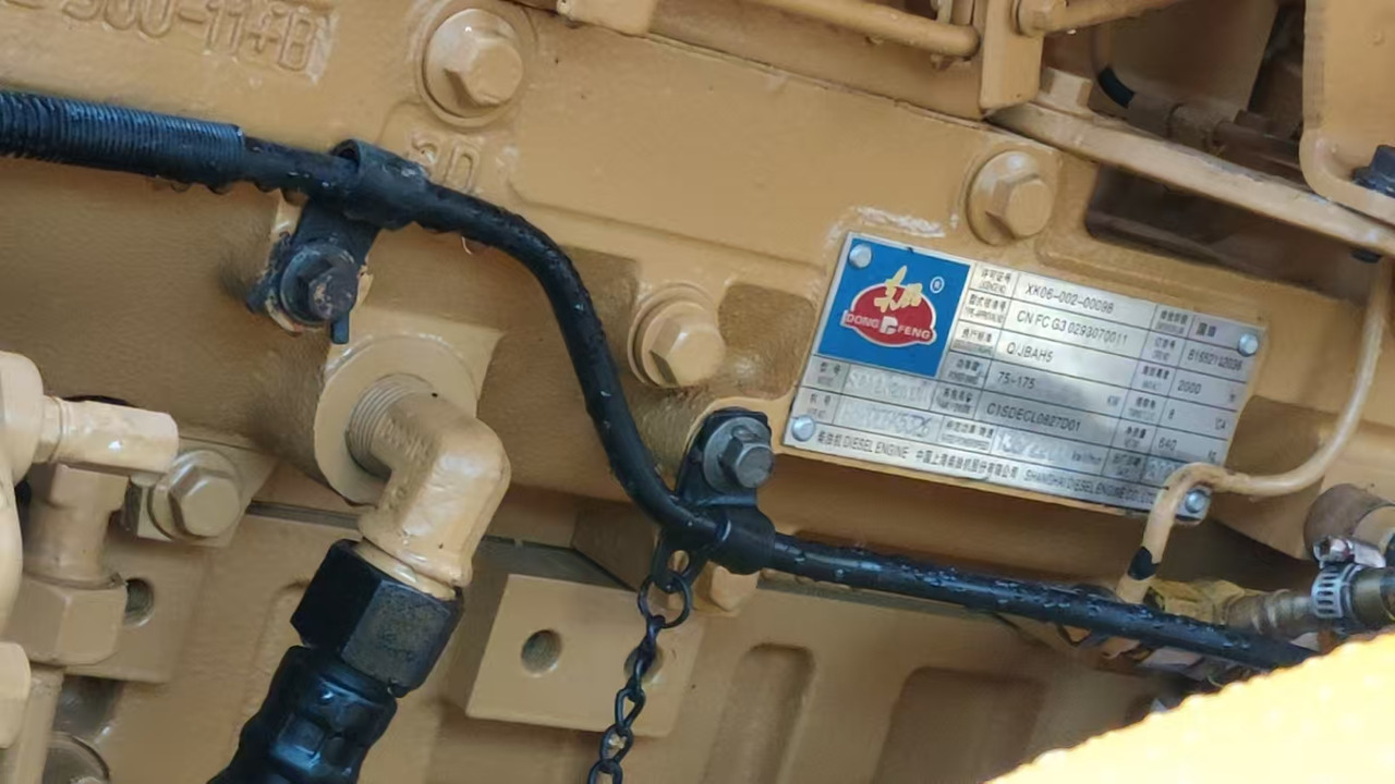 XCMG XS223J - Úthenger: 5 kép. XCMG XS223J - Úthenger: 5 kép.