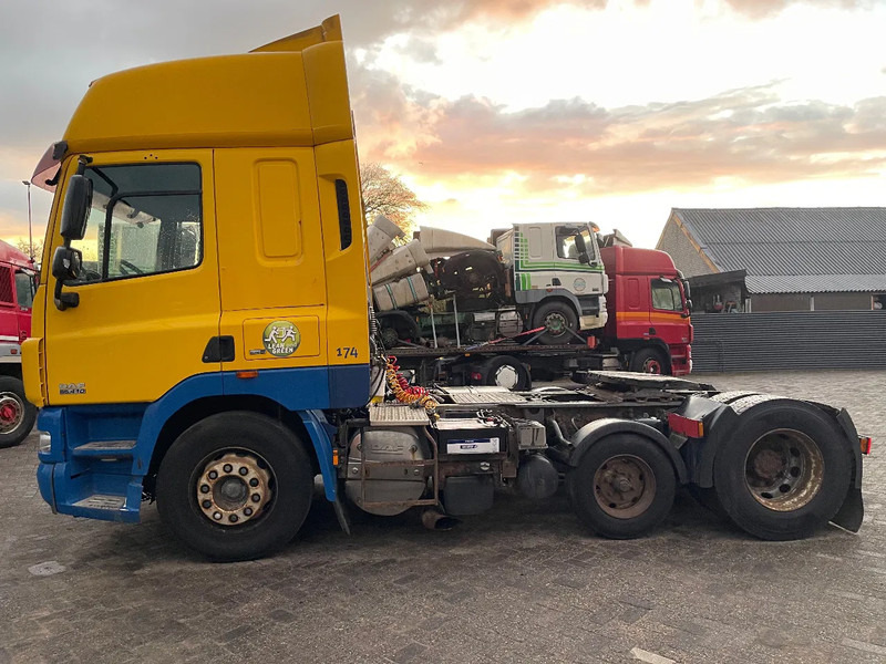 DAF CF 85.410 Tractor unit - Nyergesvontató: 5 kép. DAF CF 85.410 Tractor unit - Nyergesvontató: 5 kép.