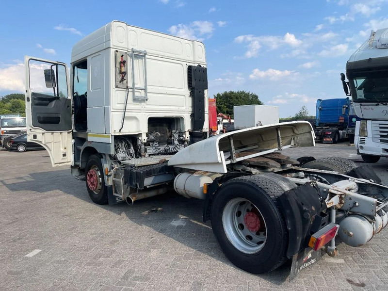 Nyergesvontató DAF XF 95.430 Tractor unit: 6 kép.