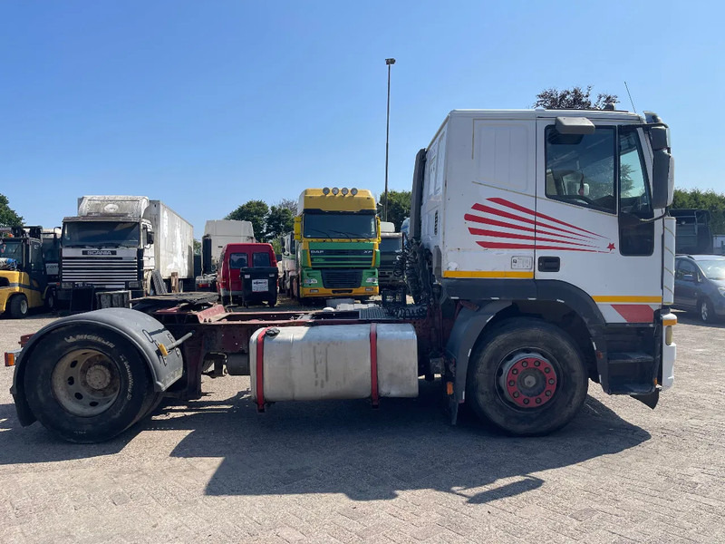 Iveco Eurotech 440.43 Tractor unit - Nyergesvontató: 4 kép. Iveco Eurotech 440.43 Tractor unit - Nyergesvontató: 4 kép.