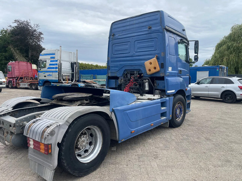 Nyergesvontató Mercedes-Benz Axor 1840 Tractor unit: 6 kép.