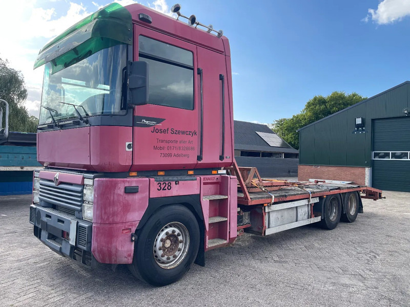 Renault Magnum AE 430 Transporter - Dobozos felépítményű teherautó: 3 kép. Renault Magnum AE 430 Transporter - Dobozos felépítményű teherautó: 3 kép.