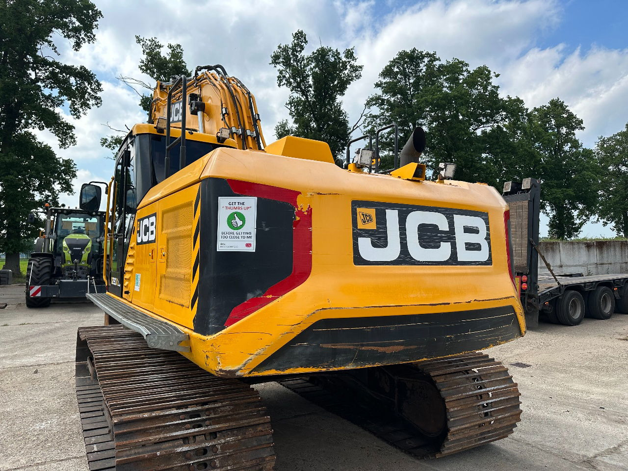 JCB 220Xlc - Lánctalpas kotró: 4 kép. JCB 220Xlc - Lánctalpas kotró: 4 kép.