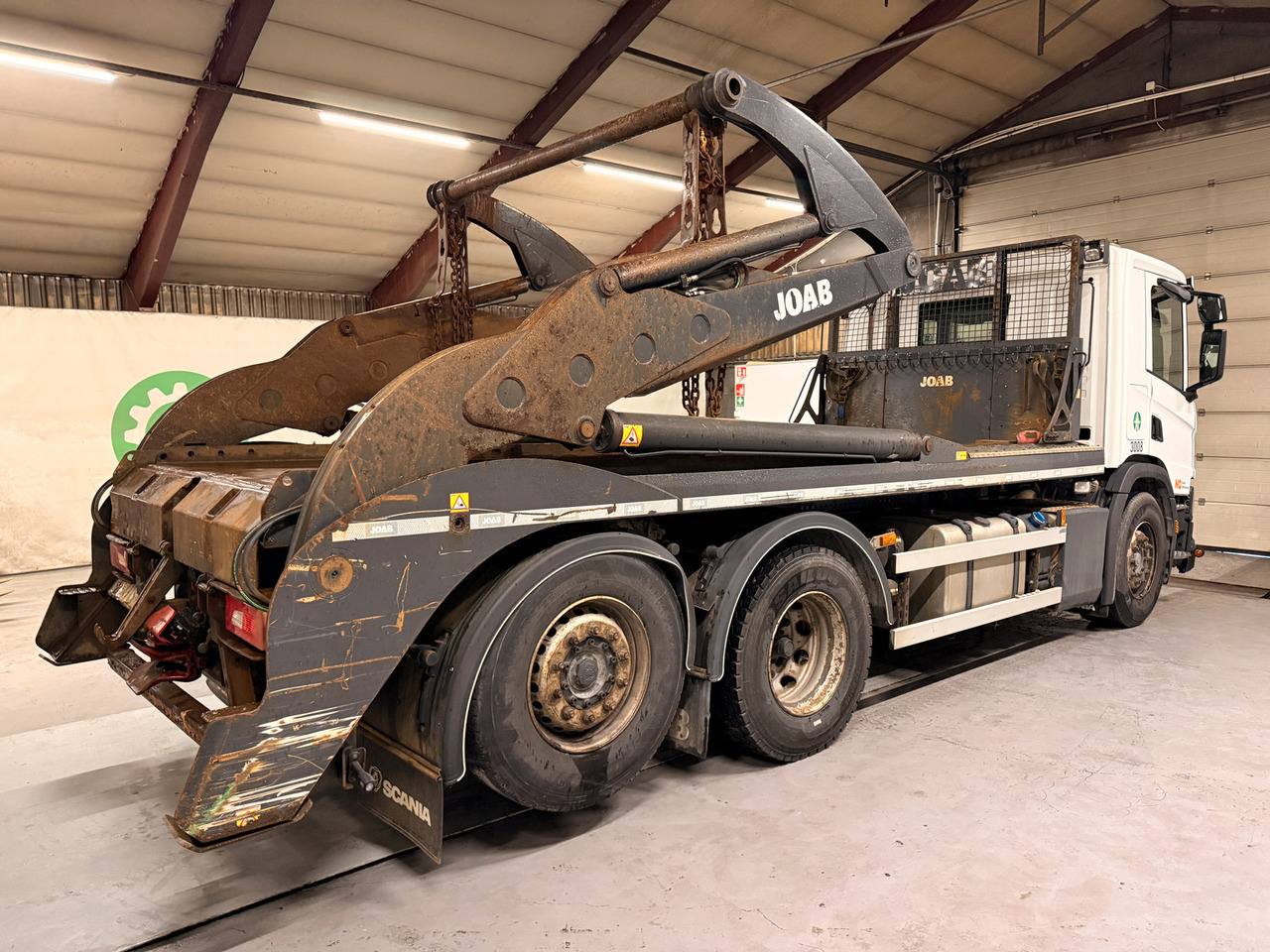 Scania P410 - Konténerszállító: 4 kép. Scania P410 - Konténerszállító: 4 kép.