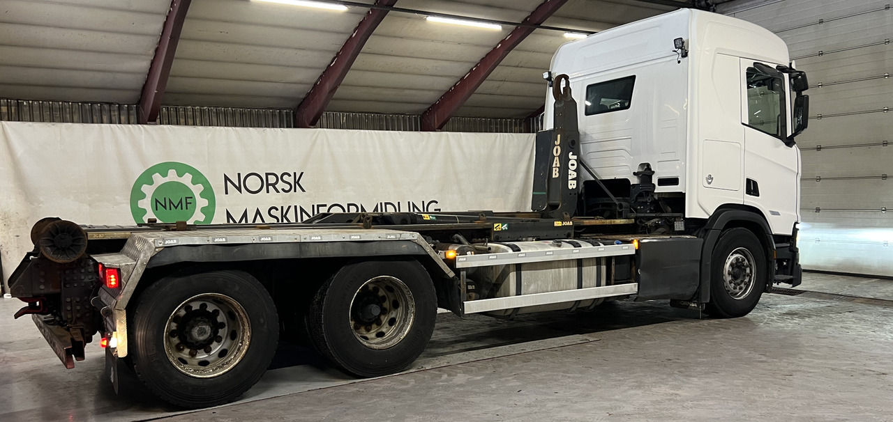 Scania R 580 med Joab krok - Horgos rakodó teherautó: 5 kép. Scania R 580 med Joab krok - Horgos rakodó teherautó: 5 kép.