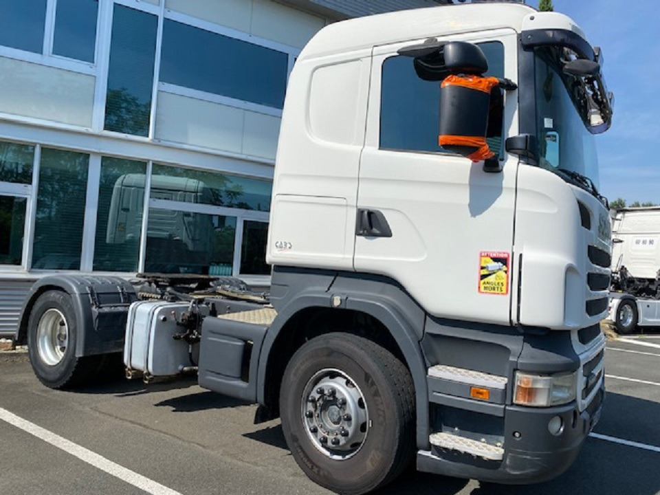 SCANIA R440 - Nyergesvontató: 2 kép. SCANIA R440 - Nyergesvontató: 2 kép.