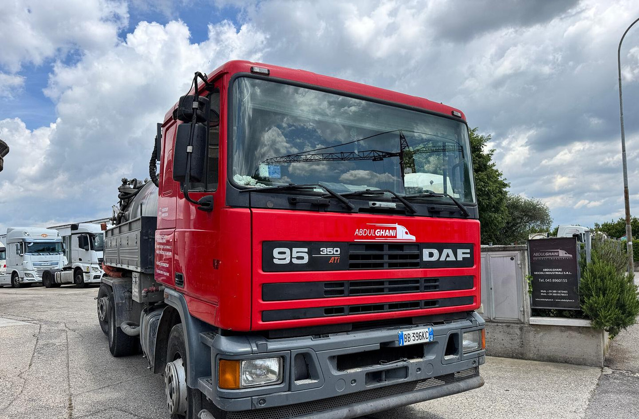 Autospurgo DAF ATI 95-350 - Szippantós autó: 2 kép. Autospurgo DAF ATI 95-350 - Szippantós autó: 2 kép.