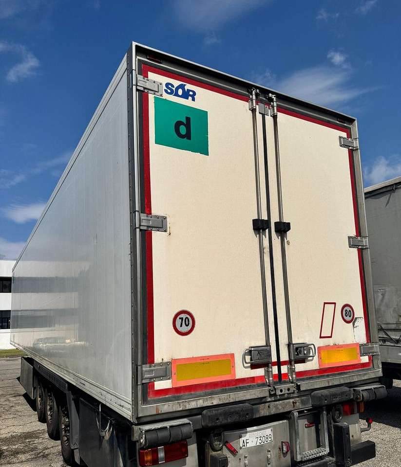Semirimorchio Frigo SOR IBERICA Thermoking SLX300 - Egyéb gépek: 4 kép. Semirimorchio Frigo SOR IBERICA Thermoking SLX300 - Egyéb gépek: 4 kép.