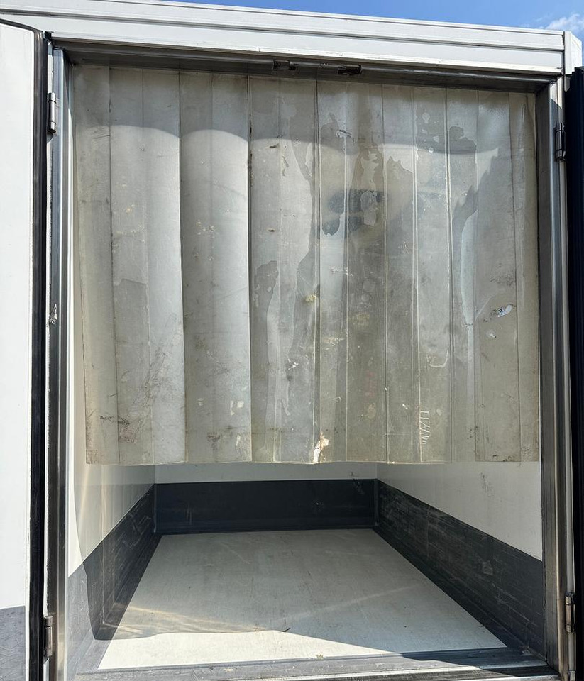 IVECO DAILY 35S15 - FRIGO FRC - PATENTE B lízing IVECO DAILY 35S15 - FRIGO FRC - PATENTE B: 12 kép. IVECO DAILY 35S15 - FRIGO FRC - PATENTE B lízing IVECO DAILY 35S15 - FRIGO FRC - PATENTE B: 12 kép.