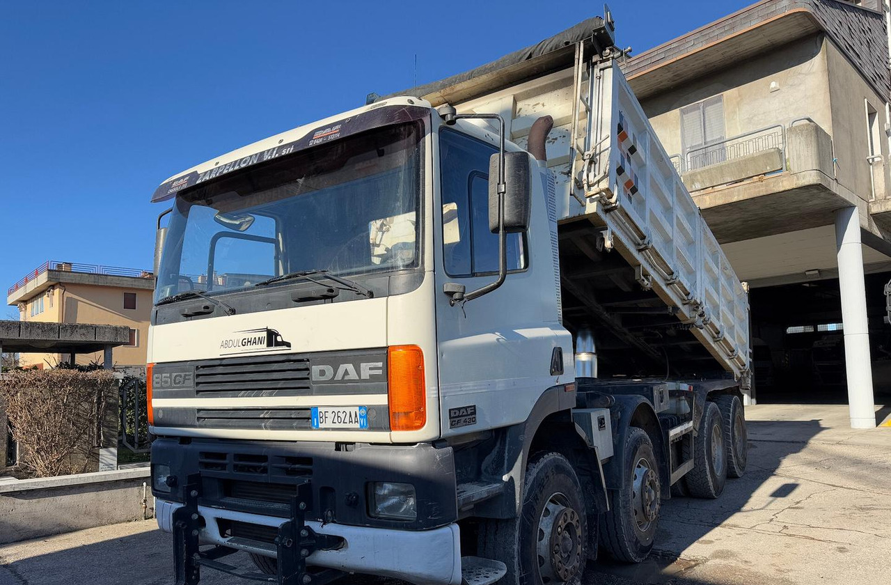 Ribaltabile daf 85cf 430 / anno 1999 - Billenőplatós teherautó: 1 kép. Ribaltabile daf 85cf 430 / anno 1999 - Billenőplatós teherautó: 1 kép.