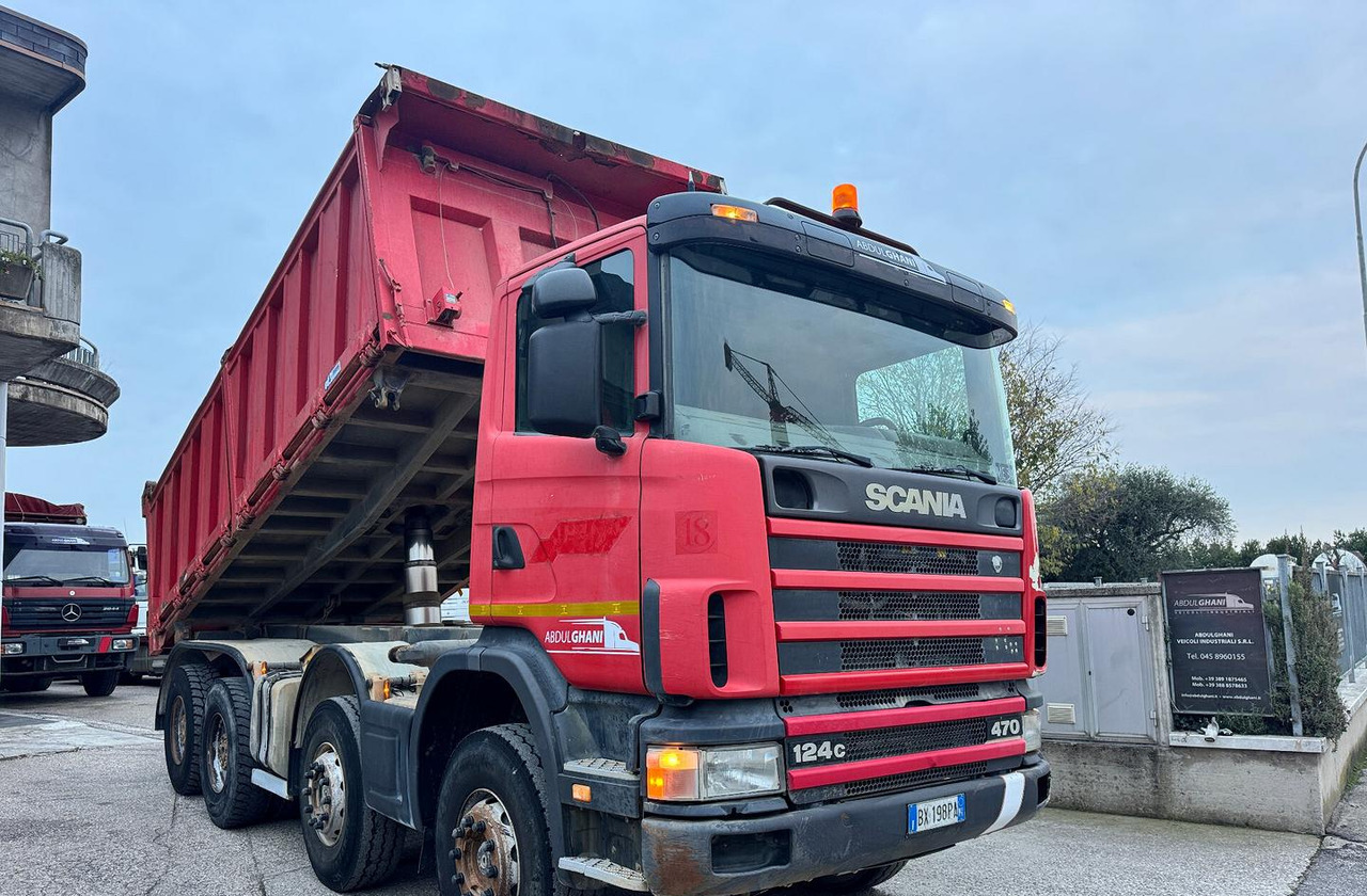 Scania R124/470 Ribaltabile 8X4 - Billenőplatós teherautó: 3 kép. Scania R124/470 Ribaltabile 8X4 - Billenőplatós teherautó: 3 kép.