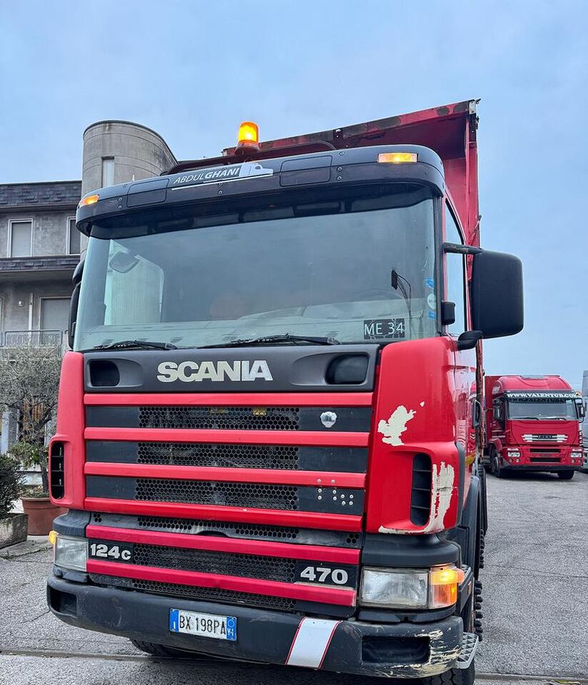 Scania R124/470 Ribaltabile 8X4 - Billenőplatós teherautó: 3 kép. Scania R124/470 Ribaltabile 8X4 - Billenőplatós teherautó: 3 kép.