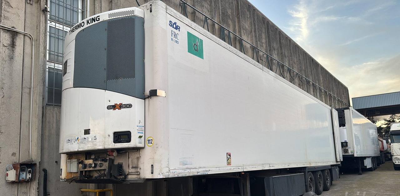Semirimorchio Frigo SOR IBERICA Thermoking SLX300 - Félpótkocsi hűtős: 1 kép. Semirimorchio Frigo SOR IBERICA Thermoking SLX300 - Félpótkocsi hűtős: 1 kép.