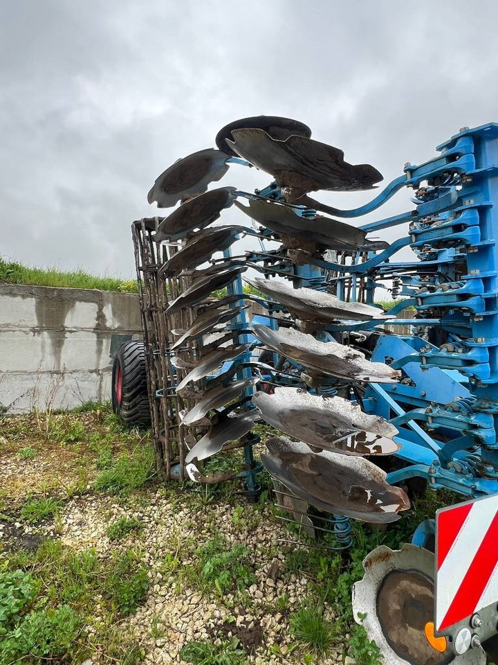 Lemken Rubin 10KUA 500 - Talajmaró: 5 kép. Lemken Rubin 10KUA 500 - Talajmaró: 5 kép.