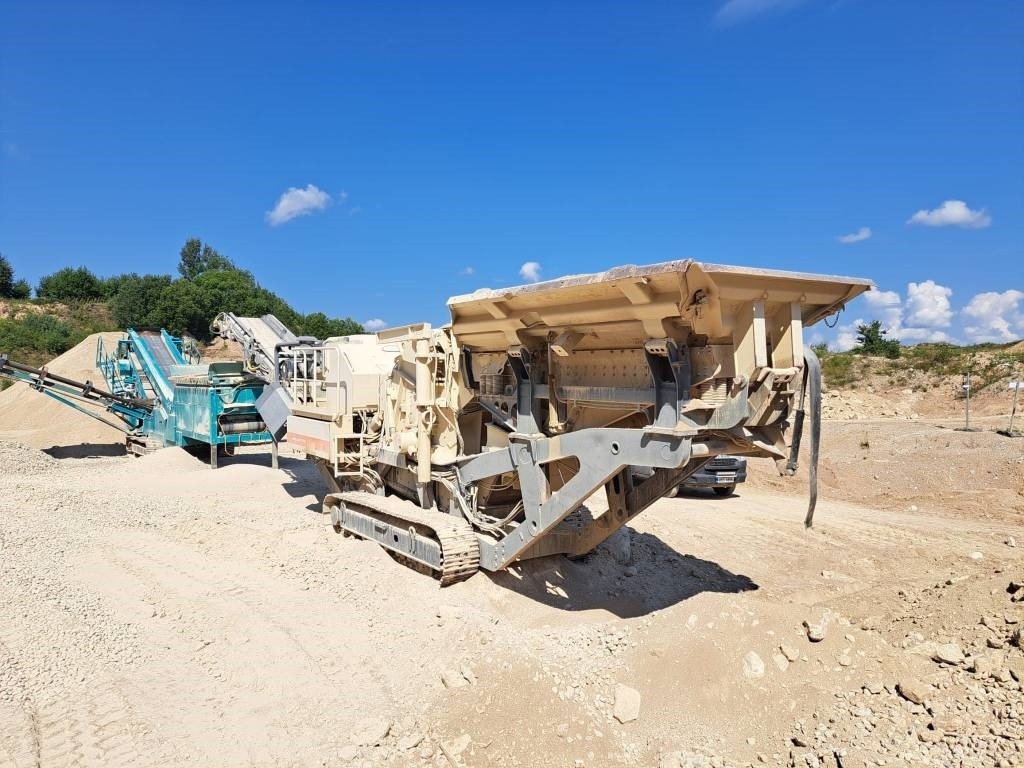 Metso NP 1110M - Mobil törőgép: 3 kép. Metso NP 1110M - Mobil törőgép: 3 kép.