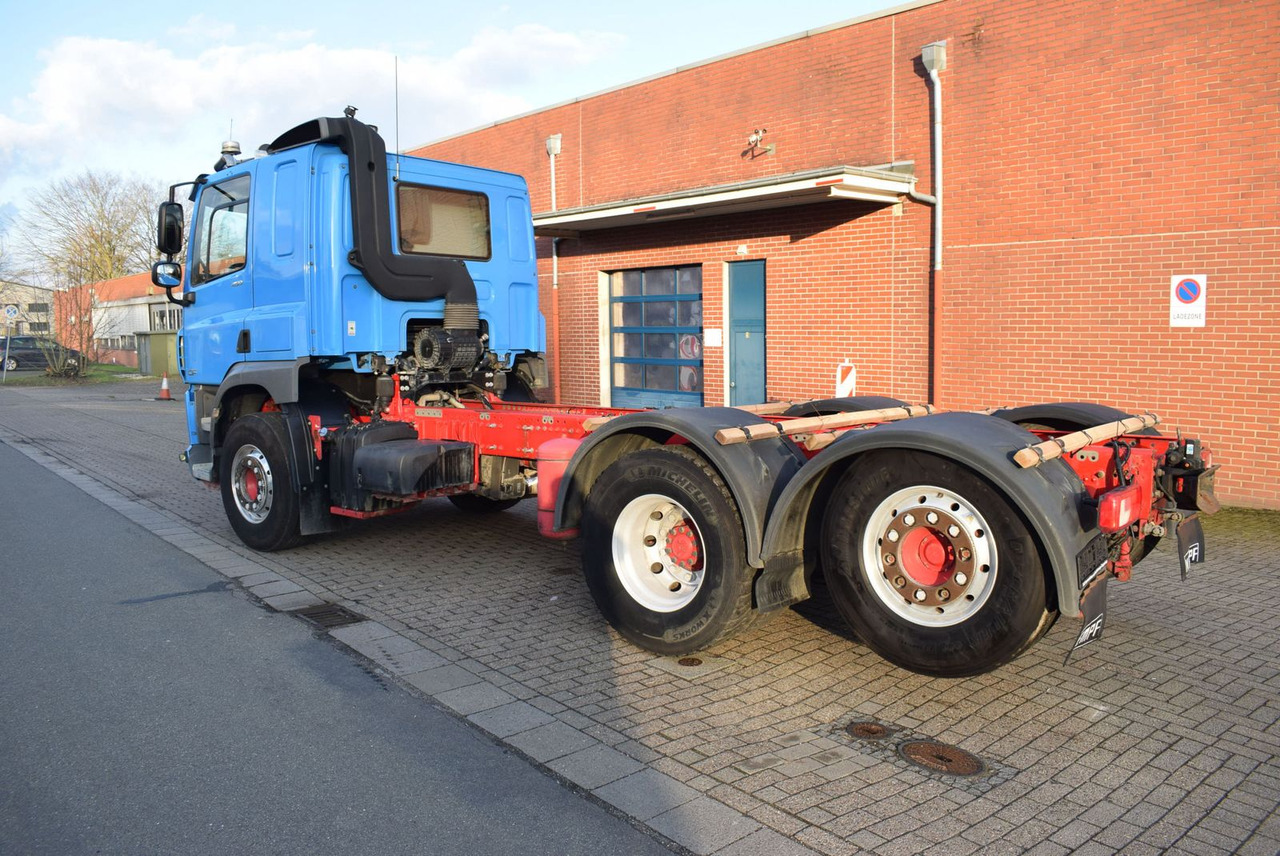 DAF CF 450 6x2 Fahrgestell Klima Navi Lift Retarder - Alvaz teherautó: 5 kép. DAF CF 450 6x2 Fahrgestell Klima Navi Lift Retarder - Alvaz teherautó: 5 kép.