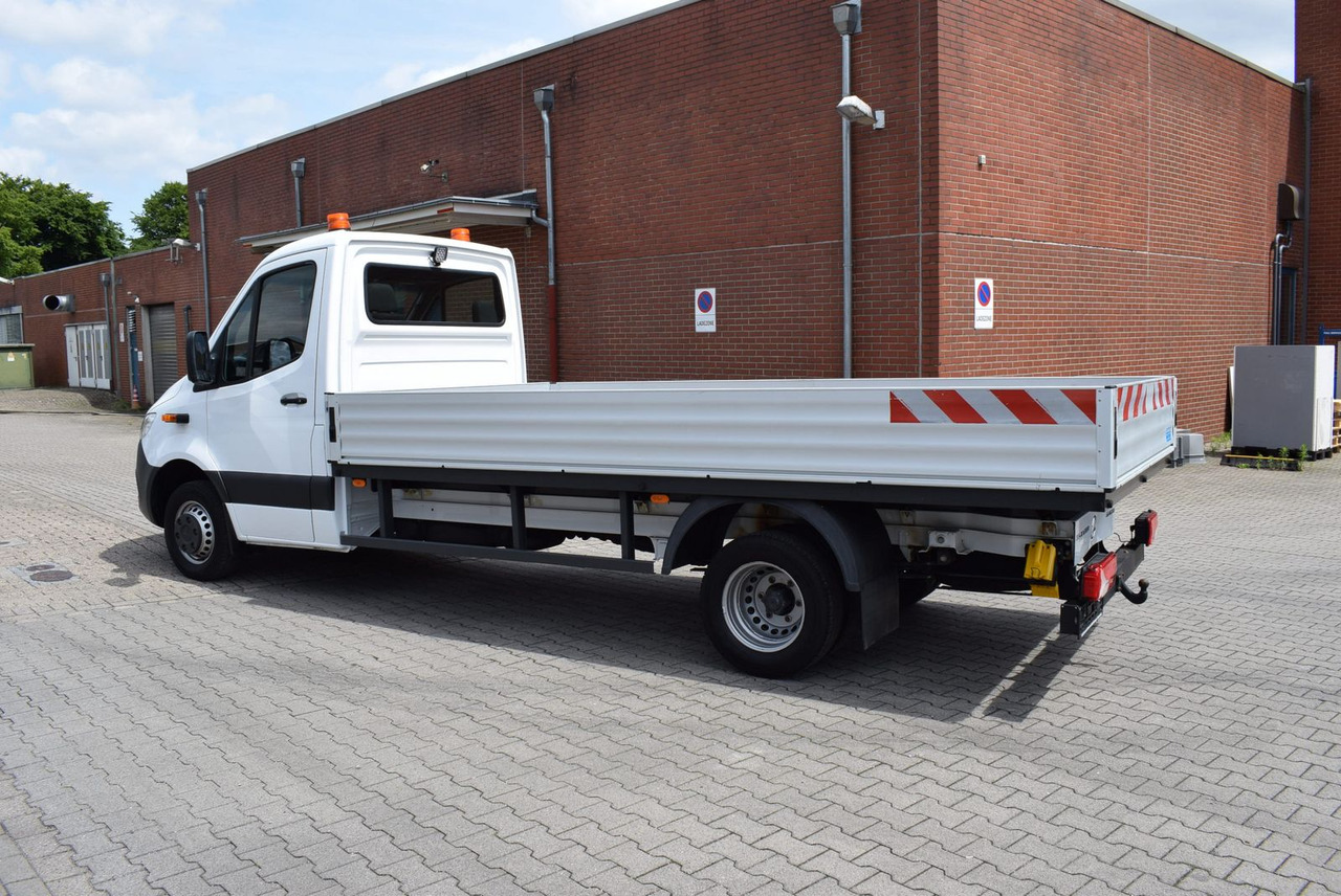 Mercedes-Benz Sprinter 514 Pritsche 4,30mAutomatik AHK 3,5 - Platós kisteherautó: 5 kép. Mercedes-Benz Sprinter 514 Pritsche 4,30mAutomatik AHK 3,5 - Platós kisteherautó: 5 kép.