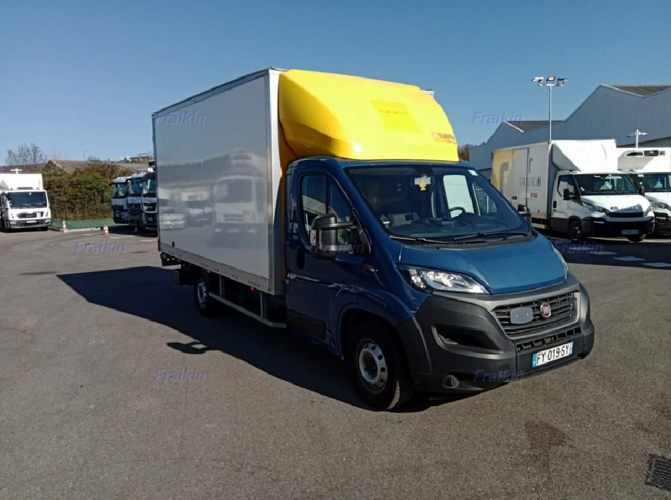 FIAT DUCATO KONTENER WINDA NR 868 - Dobozos kisteherautó: 1 kép. FIAT DUCATO KONTENER WINDA NR 868 - Dobozos kisteherautó: 1 kép.