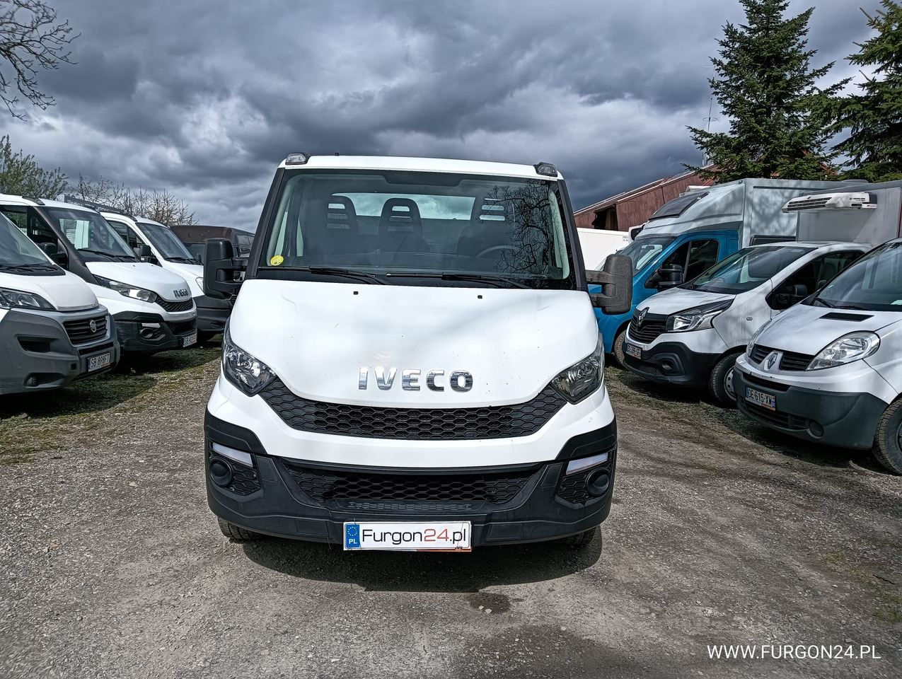 IVECO DAILY 35S11 SKRZYNIA PAKA SKRZYNKA NARZĘDZIOWA NR 727 - Platós kisteherautó: 2 kép. IVECO DAILY 35S11 SKRZYNIA PAKA SKRZYNKA NARZĘDZIOWA NR 727 - Platós kisteherautó: 2 kép.