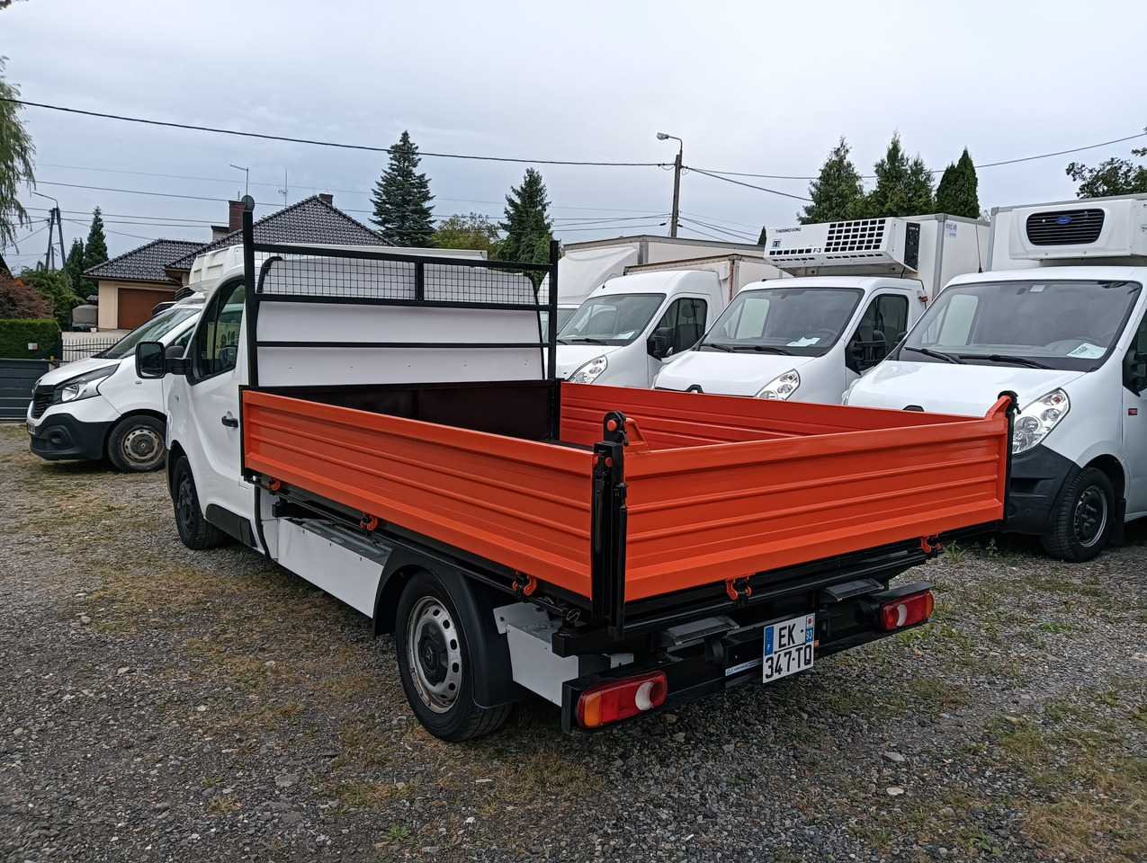 RENAULT TRAFIC WYWROTKA KIPER Z NAJAZDAMI NR 840 - Billenőplatós kisteherautó: 4 kép. RENAULT TRAFIC WYWROTKA KIPER Z NAJAZDAMI NR 840 - Billenőplatós kisteherautó: 4 kép.