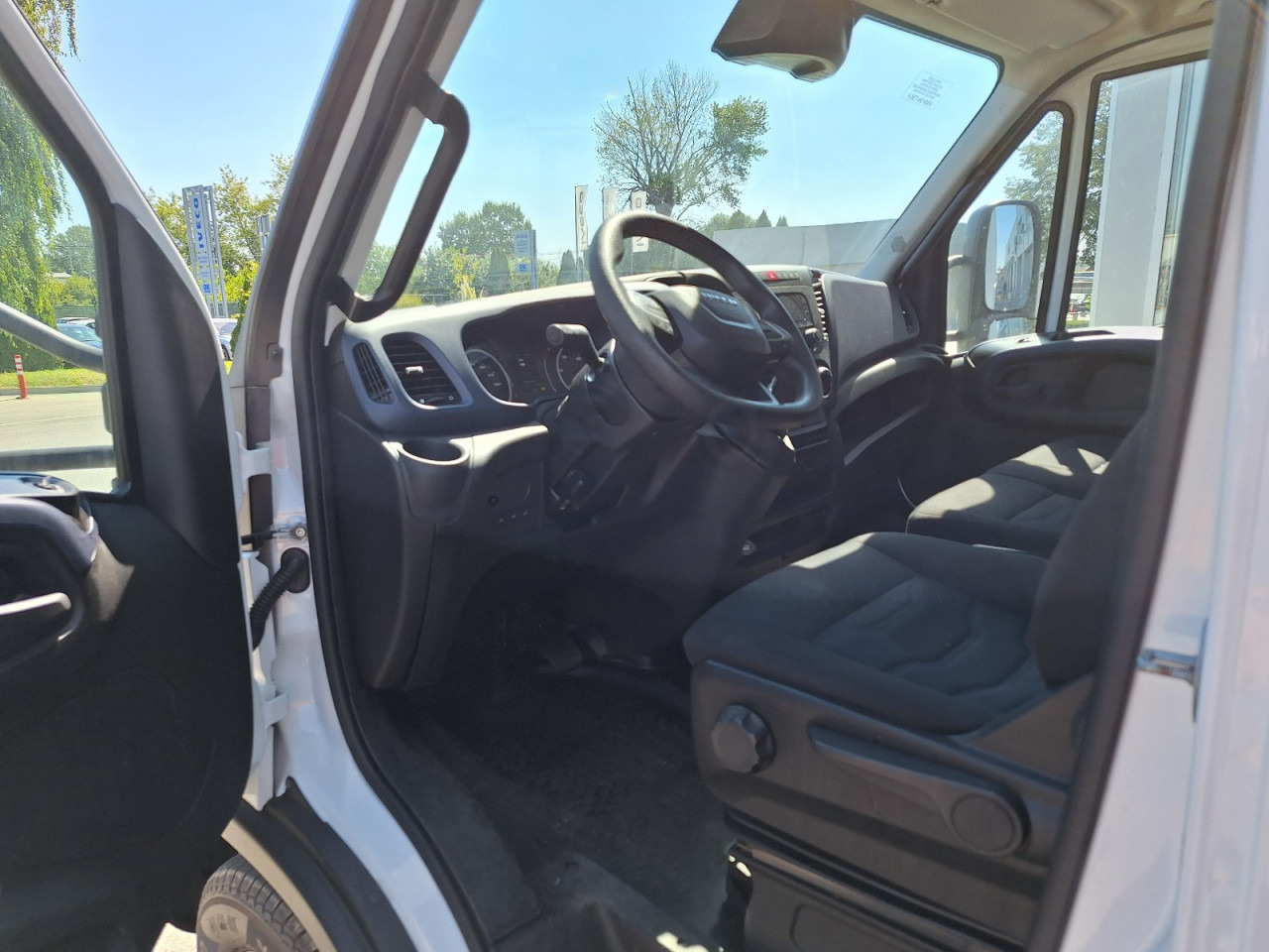 IVECO DAILY 72C18 A8 34m3 - Furgon: 3 kép. IVECO DAILY 72C18 A8 34m3 - Furgon: 3 kép.