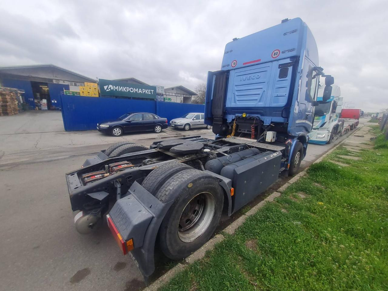 IVECO Stralis AS440S40T/PCNG - Nyergesvontató: 4 kép. IVECO Stralis AS440S40T/PCNG - Nyergesvontató: 4 kép.