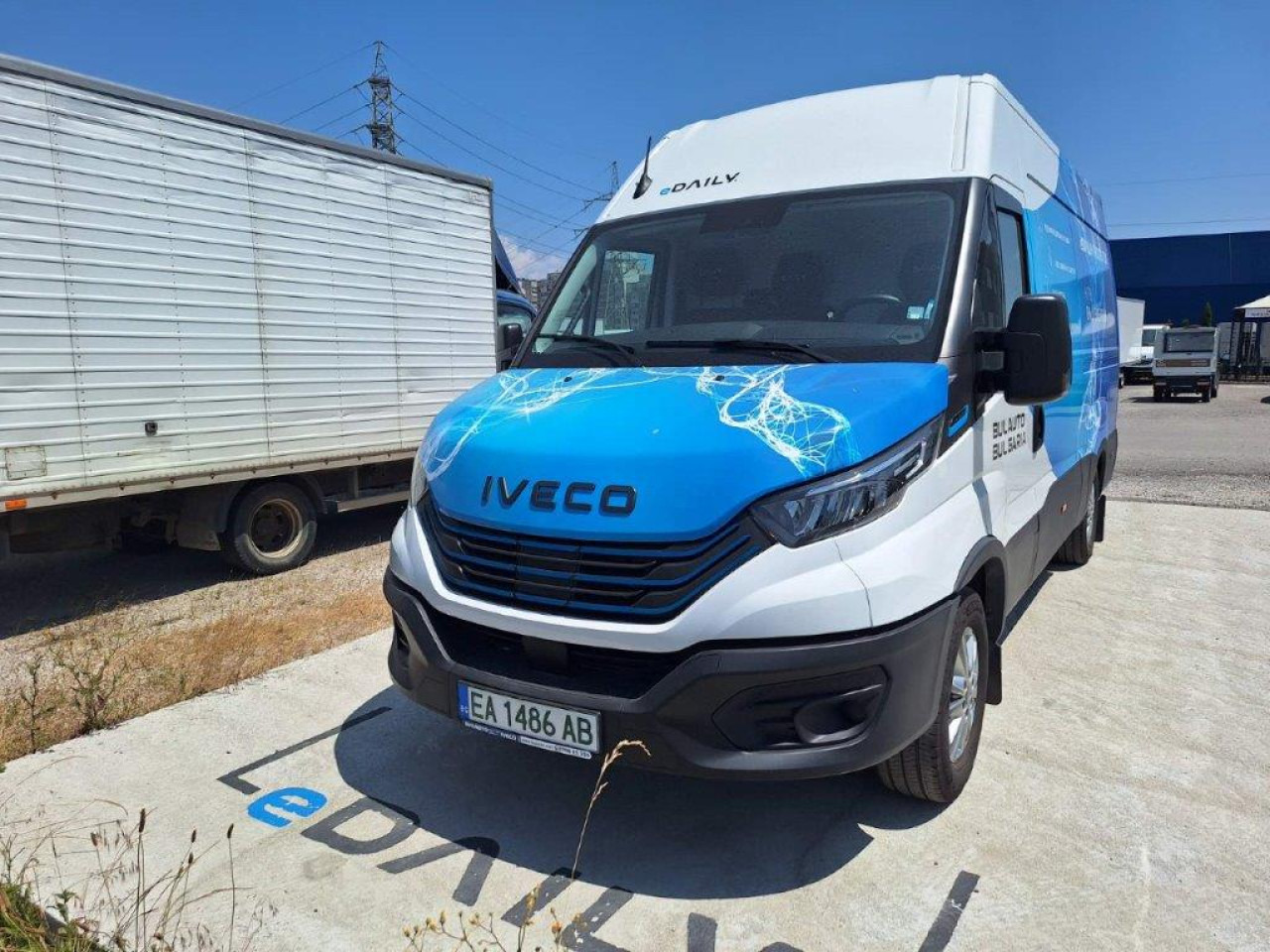 IVECO 35S14E/P - Furgon, Elektromos kisteherautó: 1 kép. IVECO 35S14E/P - Furgon, Elektromos kisteherautó: 1 kép.