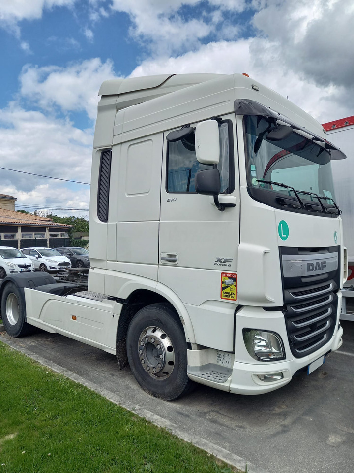 DAF XF - Nyergesvontató: 1 kép. DAF XF - Nyergesvontató: 1 kép.