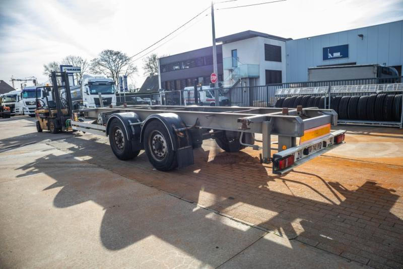 ALCAR PORTE CONTAINER AMOVIBLE - Pótkocsi cserefelépítményes: 4 kép. ALCAR PORTE CONTAINER AMOVIBLE - Pótkocsi cserefelépítményes: 4 kép.